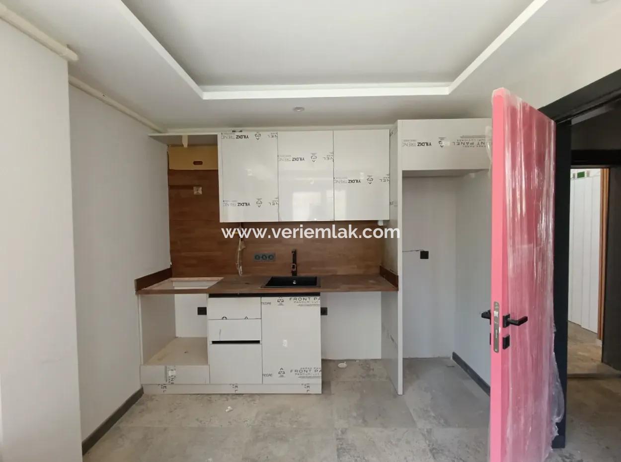 Seferihisar Gözsüzler'de 1+1, Sıfır Kiralık Daire