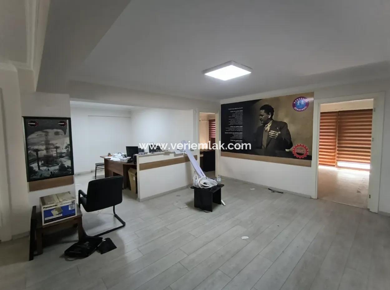 Mürsel Paşa Da  Blue Otel Sokağında 1 Kat 180M2  Kiralık İş Yeri Ofis