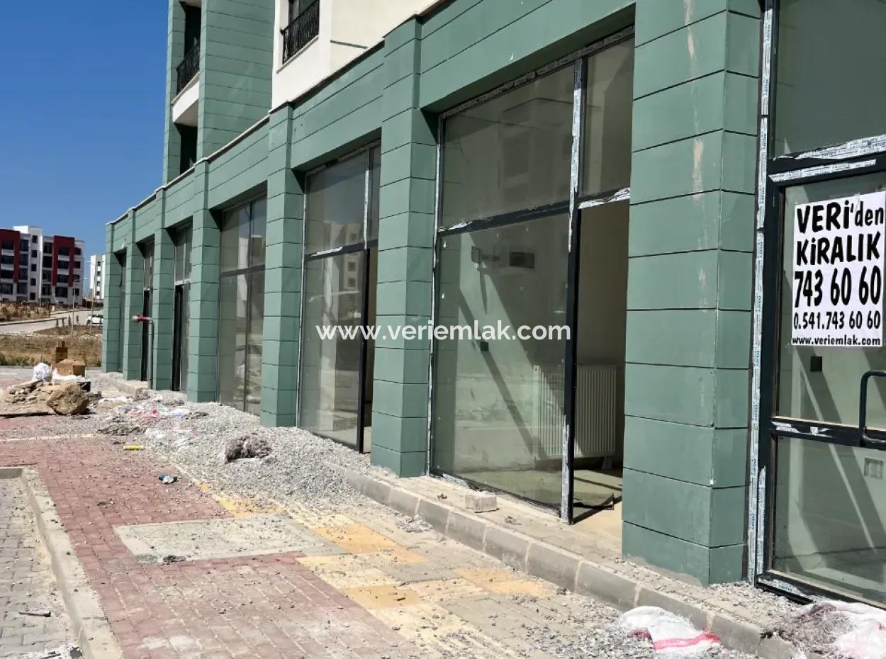 Toki 1. Etap'ta Geleceği Parlak, Cam Cepheli 42M² Dükkan!