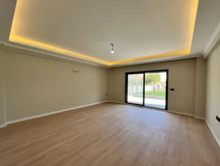 Seferihisar'da Havuzlu Site İçinde Sıfır 3+1 Daire | 140 M² | Ebeveyn Banyosu | Ayrı Mutfak | Manzaralı Teras | Geniş Peyzaj Alanları | Ferah Yaşam