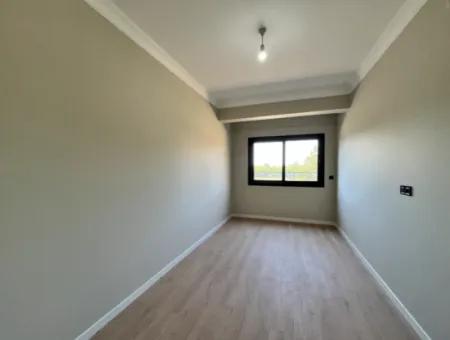 Seferihisar'da Havuzlu Site İçinde Sıfır 3+1 Daire | 140 M² | Ebeveyn Banyosu | Ayrı Mutfak | Manzaralı Teras | Geniş Peyzaj Alanları | Ferah Yaşam