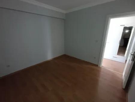 Seferihisar Hıdırlık’ta, 3+1, 125M², Çift Cepheli, Kapalı Otoparklı Yeni Binada Kiralık Daire!