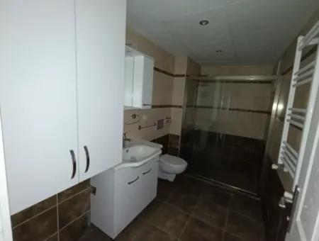 Seferihisar Hıdırlık’ta, 3+1, 125M², Çift Cepheli, Kapalı Otoparklı Yeni Binada Kiralık Daire!