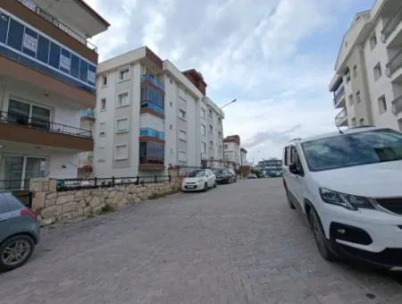 Çolakibrahimbey Mahallesinde Satılık Ferah Ve Modern Daire