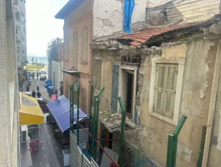Kıbrıs Şehitleri Caddesine Yakın  2.Kordonda Satılık Daire