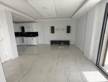 Seferihisar Elmastaş'ta Deniz'e 450M 3+1, 160M2 Kelepir Sıfır Villa