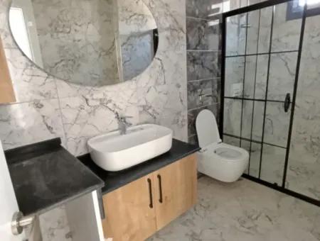 Seferihisar Elmastaş'ta Deniz'e 450M 3+1, 160M2 Kelepir Sıfır Villa