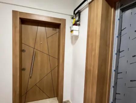 Seferihisar Luvi Residans Yakını 1+1 Eşyalı Satılık Daire