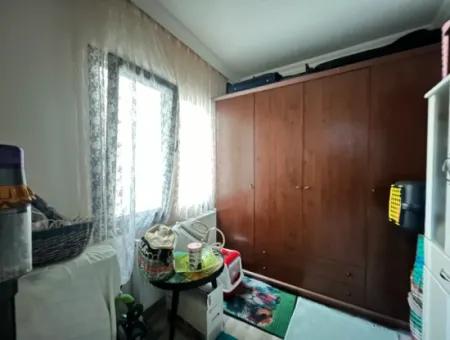 Seferihisar Adliyesi Yakınında 5+1, 240M2 Çift Teraslı Dubleks Daire