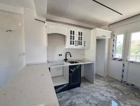 Seferihisar Çevrekent'te 5+1, 180M2 Sıfır Villa