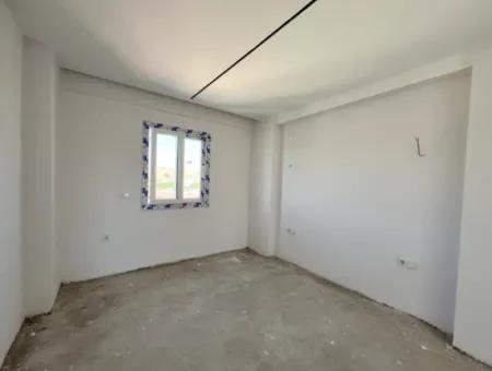 Seferihisar Çevrekent'te 5+1, 180M2 Sıfır Villa