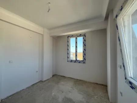 Seferihisar Çevrekent'te 5+1, 180M2 Sıfır Villa