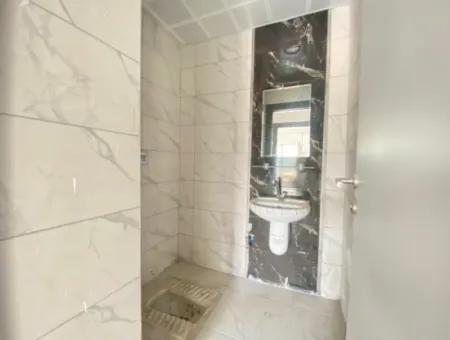 Seferihisar Camikebir Toki'de, 3+1 Masrafsız Son Kat Kiralık Daire