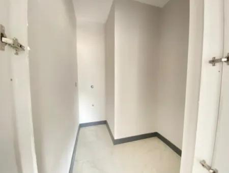 Seferihisar Camikebir Toki'de, 3+1 Masrafsız Son Kat Kiralık Daire