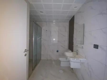 Seferihisar Camikebir Toki'de, 3+1 Masrafsız Son Kat Kiralık Daire