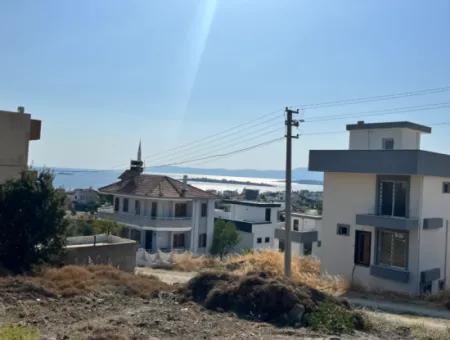 Eşsiz Deniz Manzaralı Arsa - Tripleks Villa Projesine Hazır!